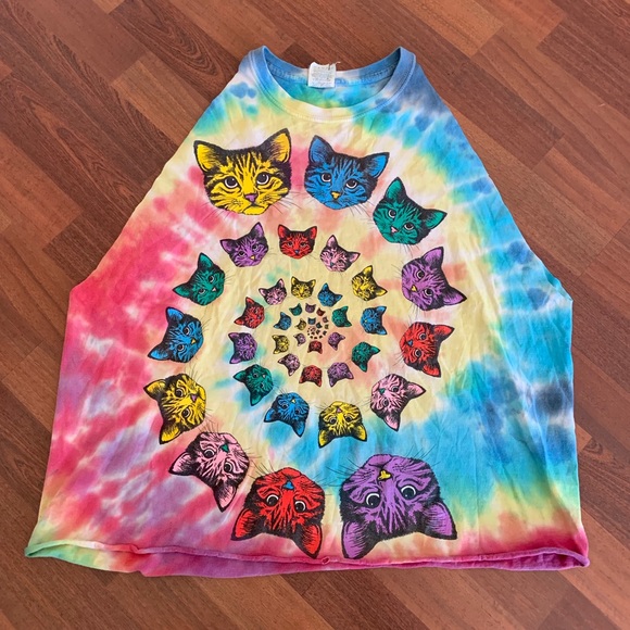 Tops - Tie Dye Cat Halter Crop Top Women’s XXL